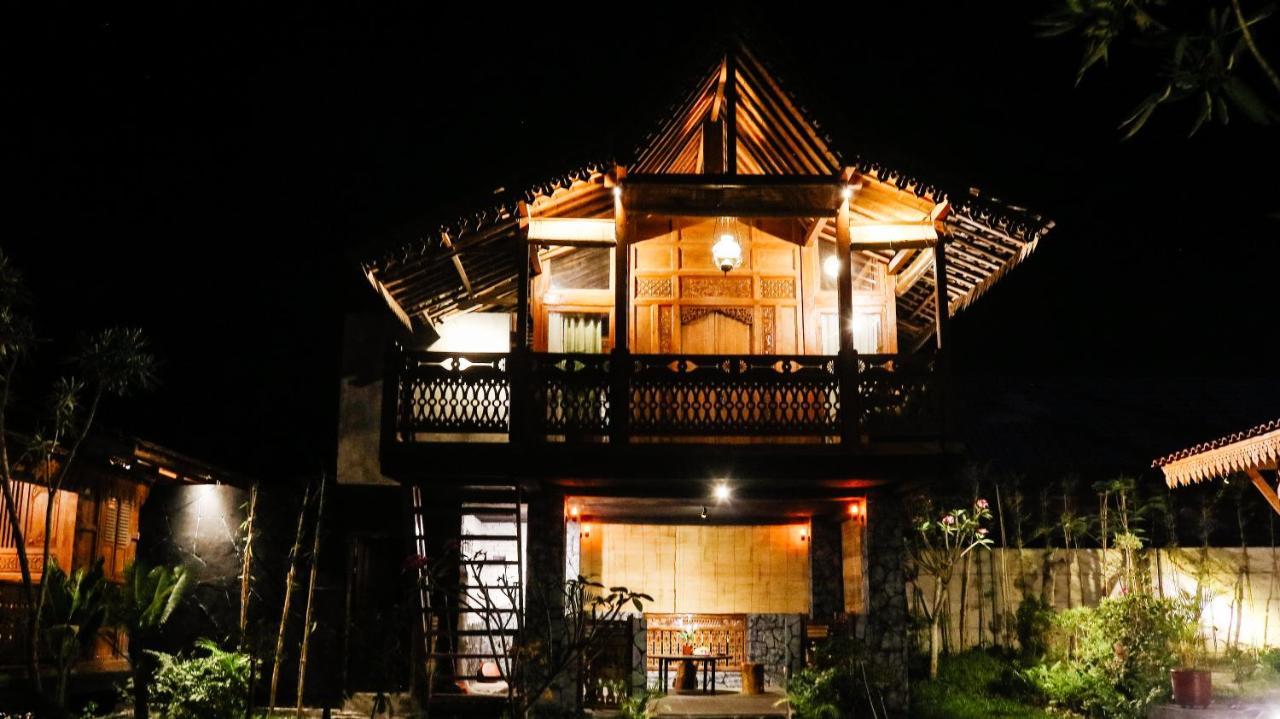 Javalo Villa Lombok Sengkol Exterior photo